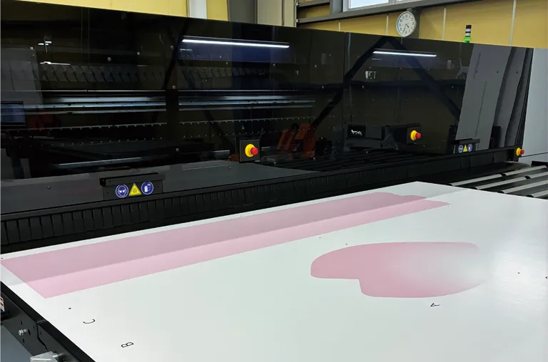 新しく導入したDurst P5 350でRe-boardに印刷