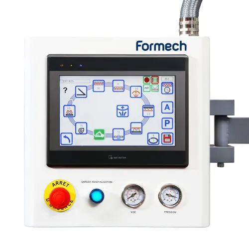 世界で最も売れているデスクトップ型高機能小型真空成型機formech TF686 タッチスクリーンを備えたFCV制御インターフェース